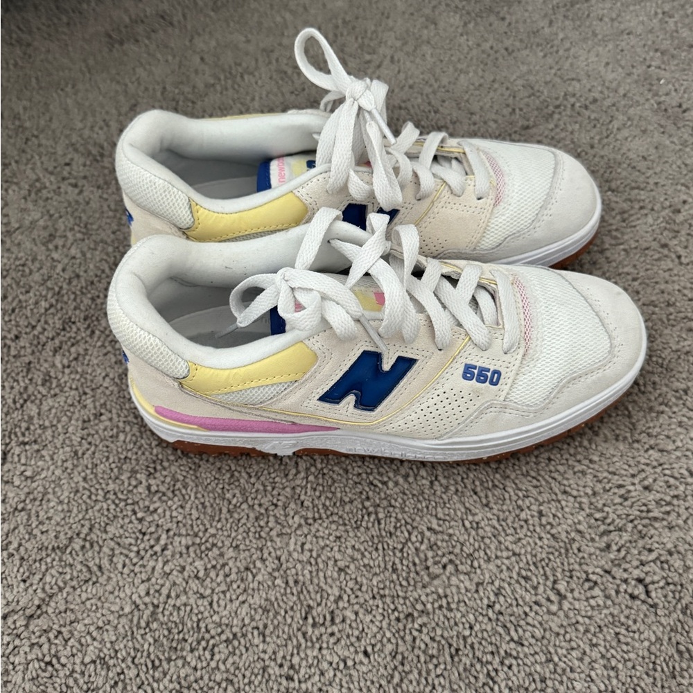 Woman’s 550 New Balance ‘Sea Salt Blue Marine’